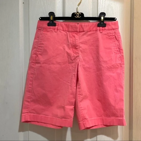 J. Crew bright Pink Bermuda Long Shorts size XS size 2 summer cotton EUC - Picture 2 of 5